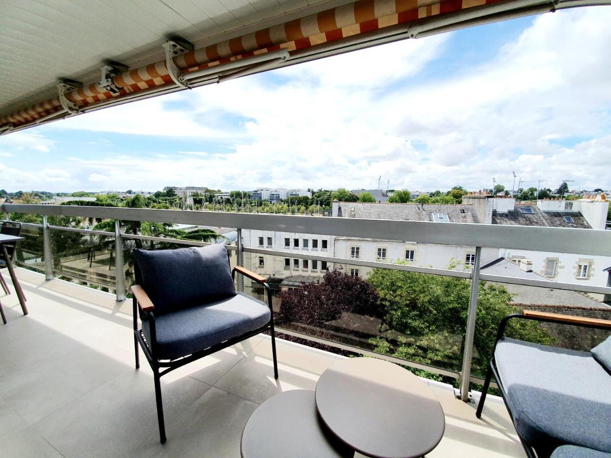 Grand Appartement De Standing Avec Terrasse Vue Port Au Centre De Vannes Exterior photo