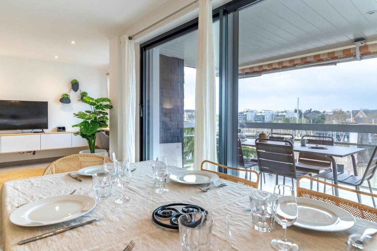 Grand Appartement De Standing Avec Terrasse Vue Port Au Centre De Vannes Exterior photo